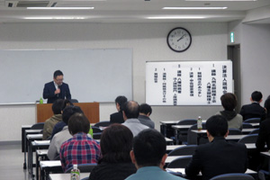 九州北部税理士会の方に講師して頂きました。
